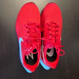 Nike Women’s Zoom Pegasus 37